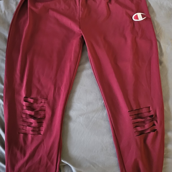 Champion Track Suit - Picture 3 of 4
